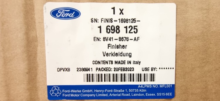 1698125.jpg