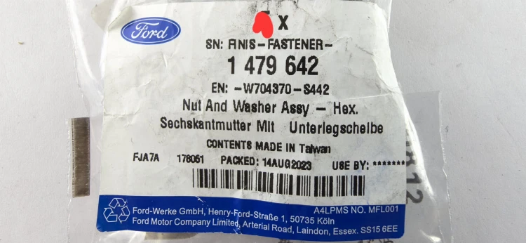 1479642_00.jpg