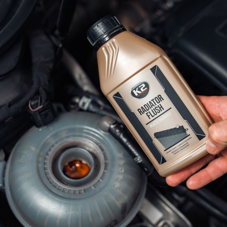 T220 RADIATOR FLUSH 400_B.jpg